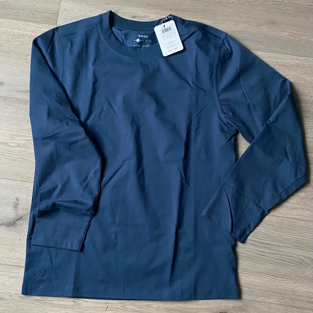 Vessi Base Long Sleeve Shirt BNWT